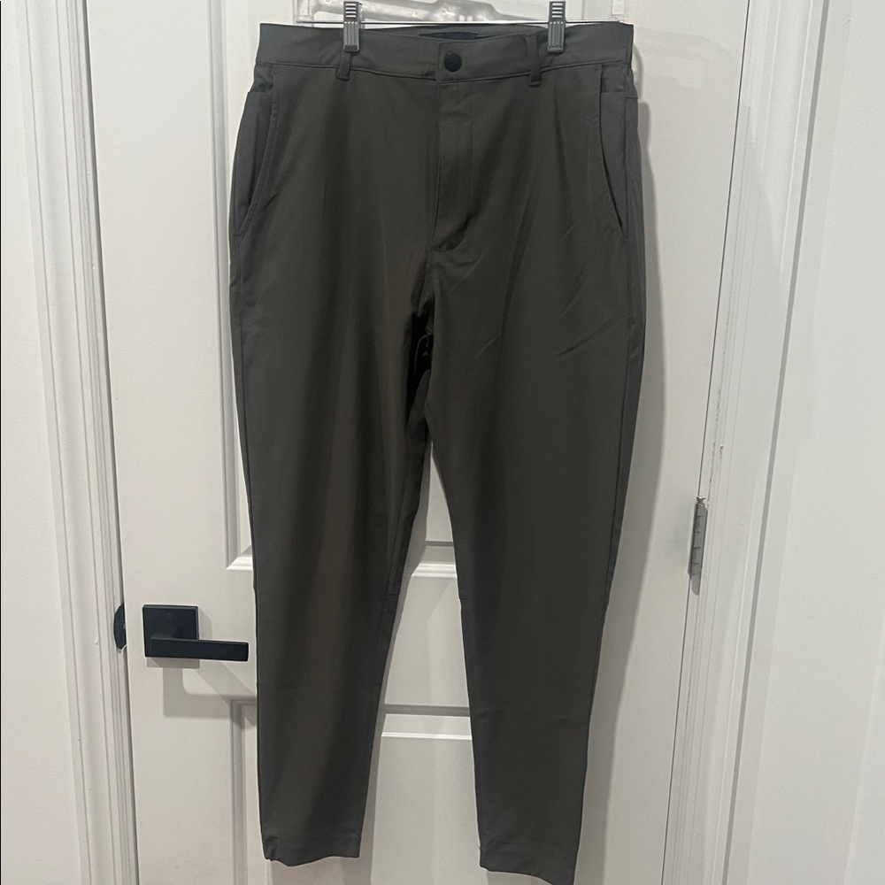 Cuts Men's AO Joggers, Size XL, Color: Dark Pine‎